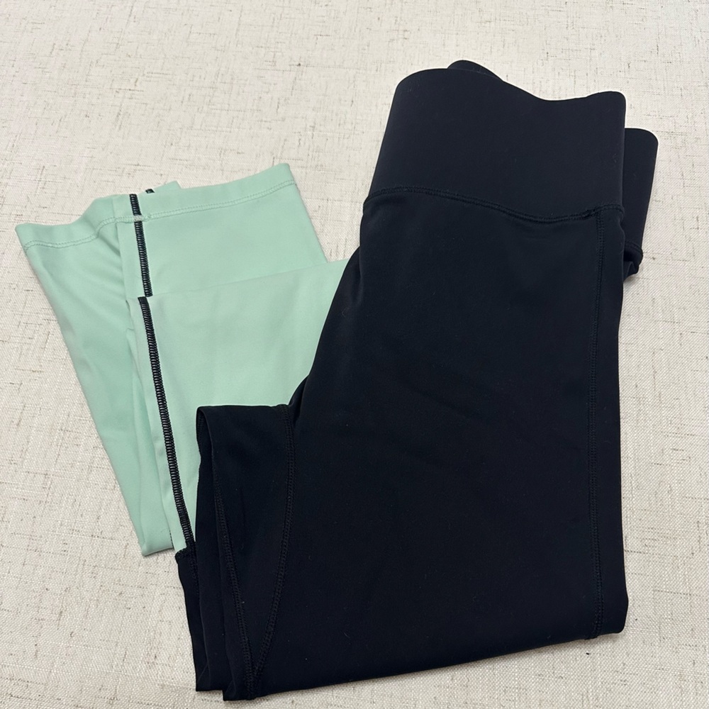 💜ALL ACCESS Black and Mint Leggings - Picture 4 of 9